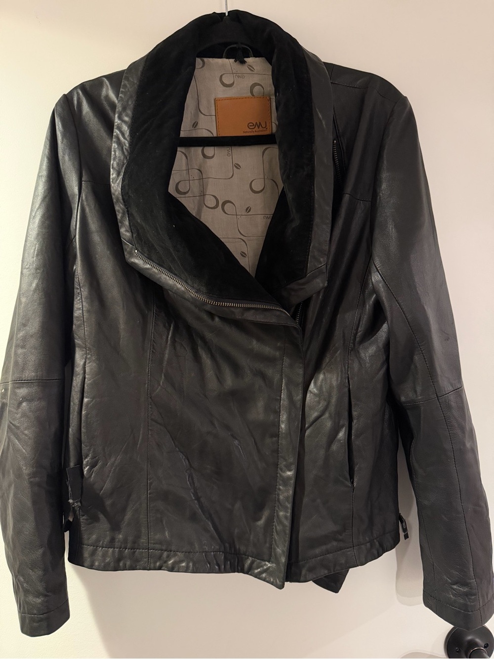 EMU Australia Black 100% Sheepskin Leather Moto Jacket AS IS